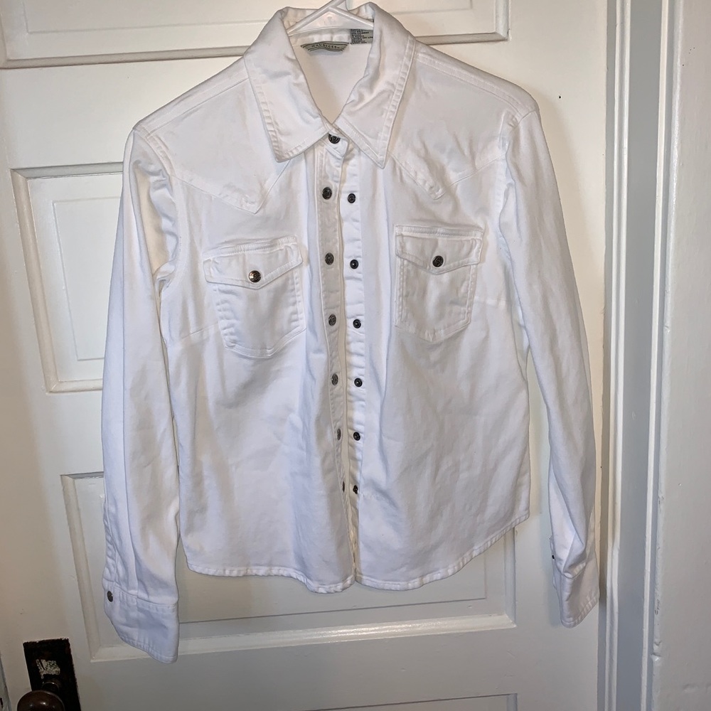 White button down Maurices women’s shirt
